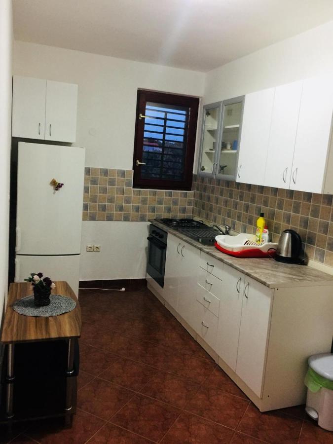 Apartman Vukoja Pakostane Pakoštane Exterior foto
